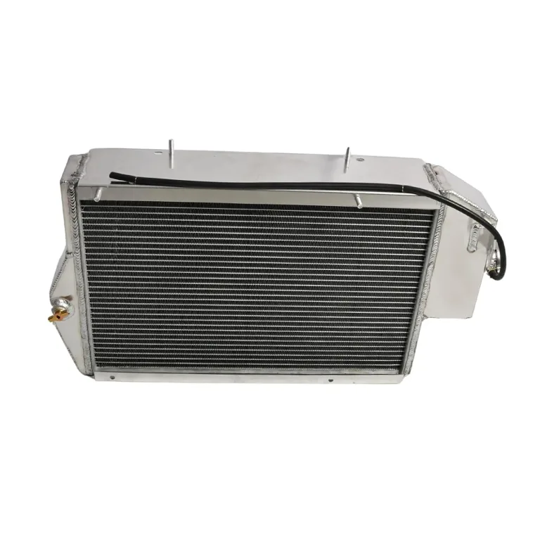 Nakkaa 4 Row Core Aluminum Tractor Radiator Compatible with 2030 2020 2440 2640 1520 2630 2130 1830 401 2120 400 300 AR65715 AL25255, photo 5