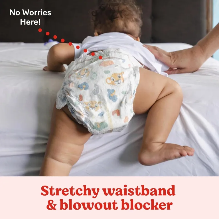 Huggies Size 4 Diapers, Little Movers Baby Diapers, Size 4 (22-37 lbs), 120 Count, Packaging May Vary, photo 3