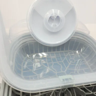 Lid and basin