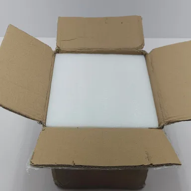 Shipping carton